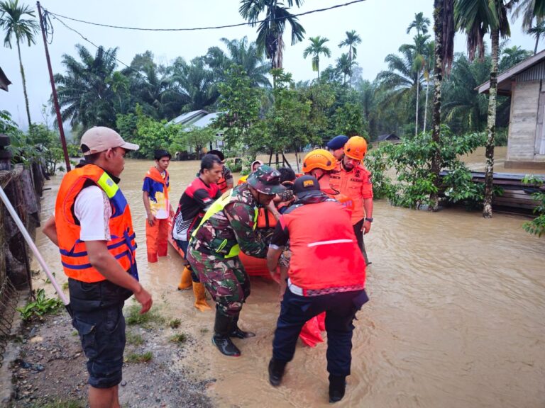 BANJIR ACBAR